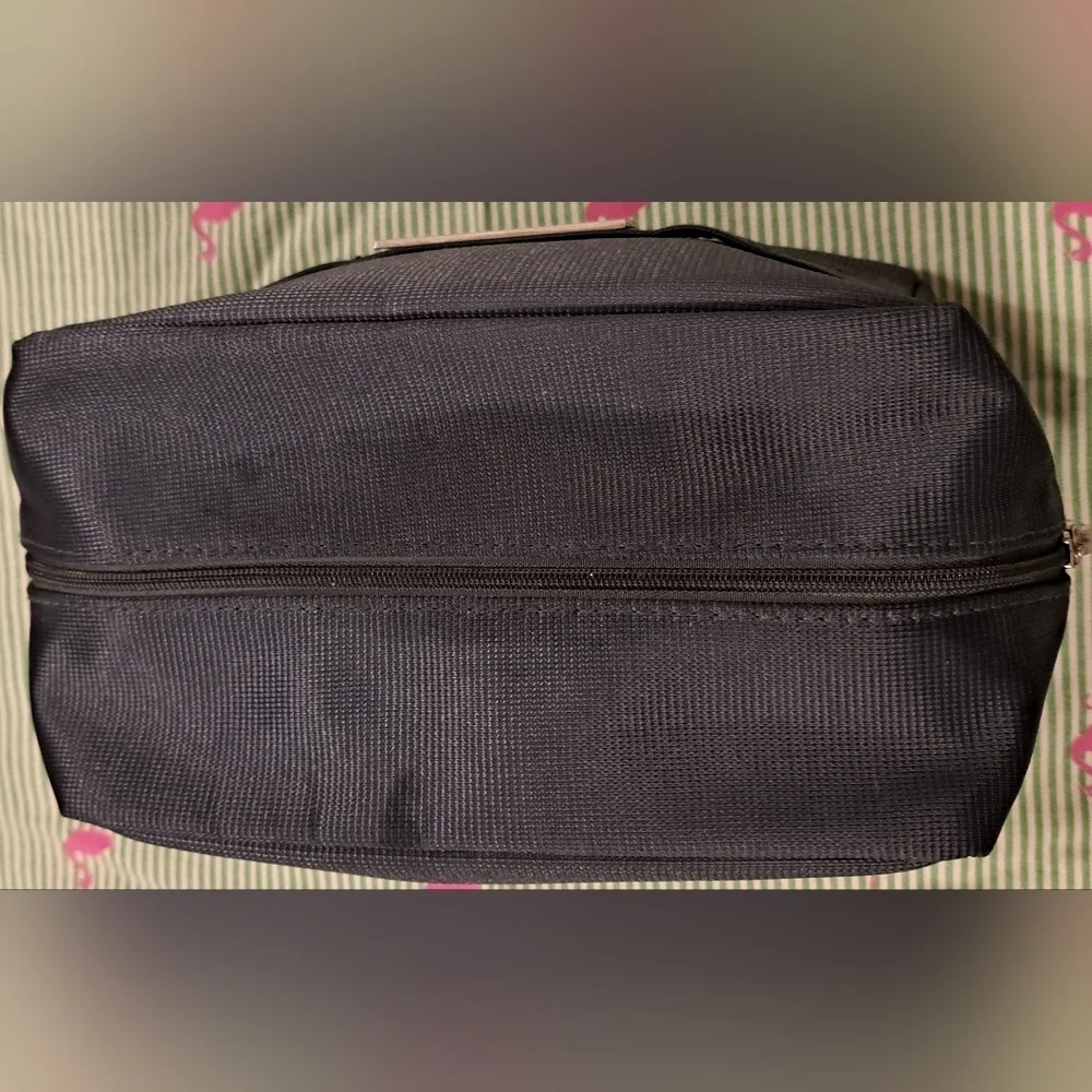 Bulgari Parfum Grey Unisex Toiletry Travel Shave Cosmetic Makeup Beauty Bag